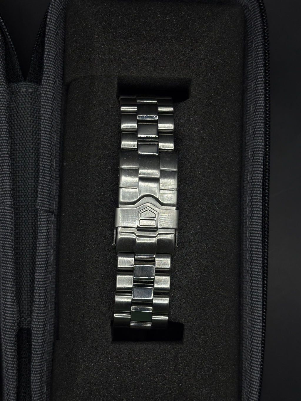 Tag Heuer 2000 series