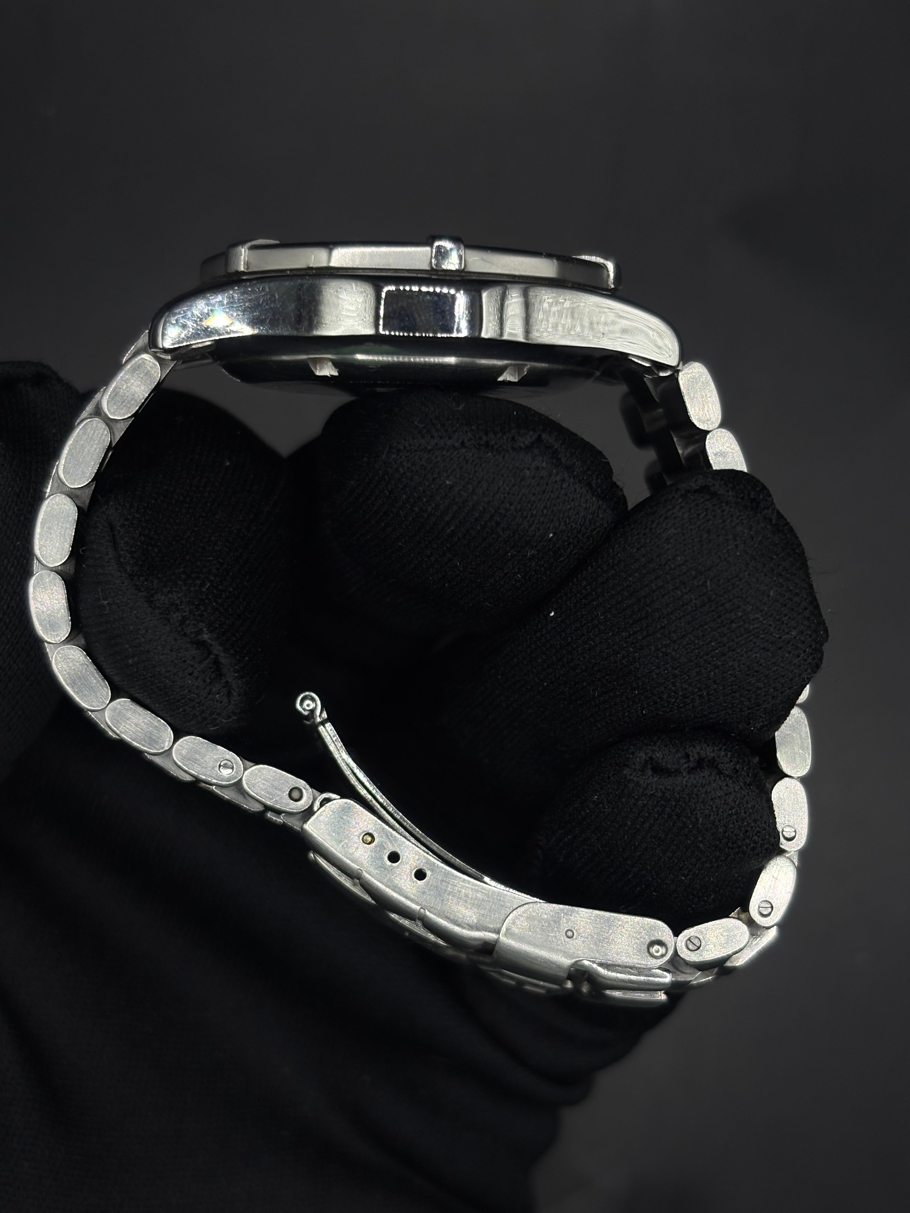 Tag Heuer 2000 series